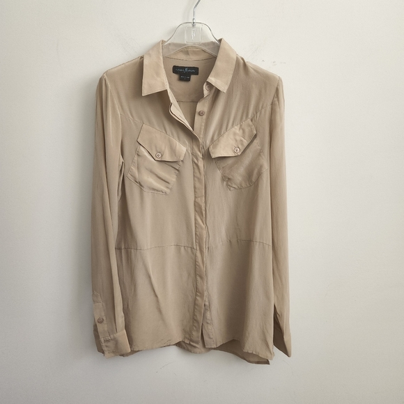 Marciano 100% silk blouse shirt button down neutral sz M - Picture 2 of 7